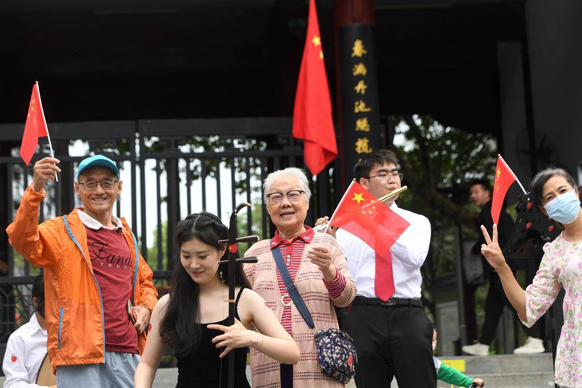 充值赢钱提现的游戏